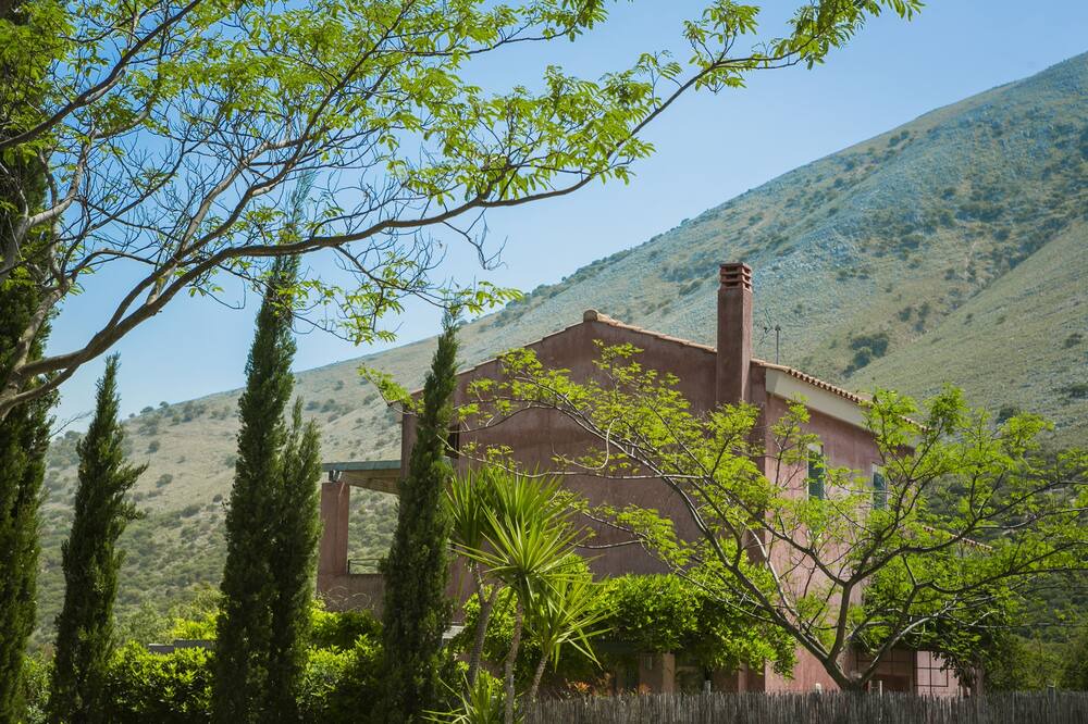 Photo of Outdoor in Logarata