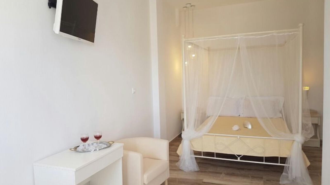 Photo of Bedroom in Ampelas