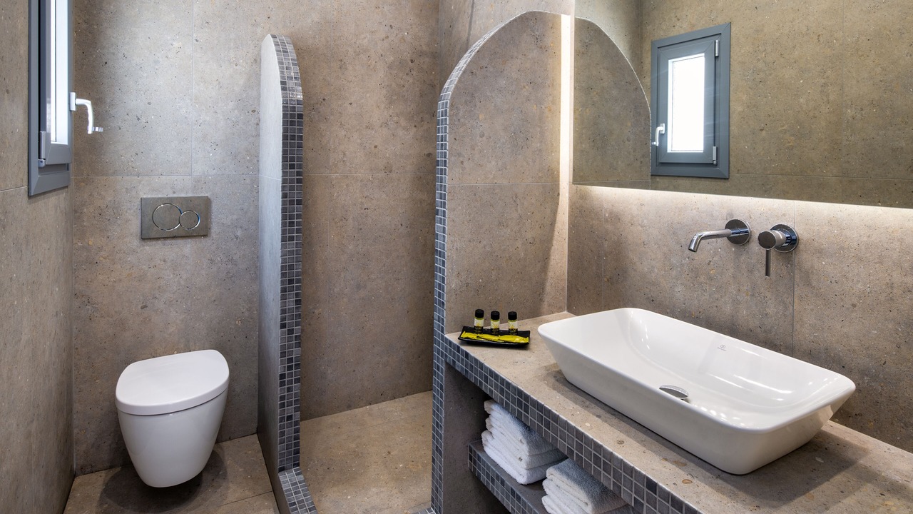Photo of Bathroom in Vothon