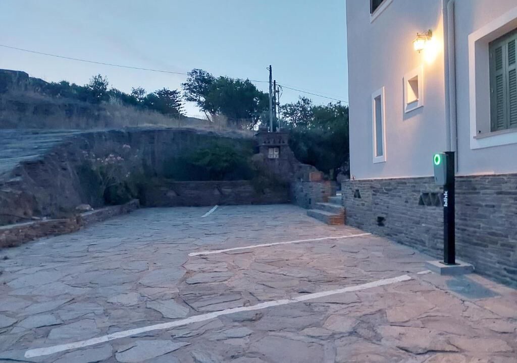 Photo of Outdoor in Paleopolis