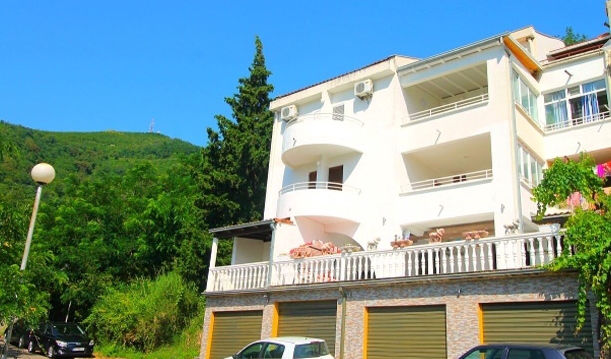 Photo of Patio Balcony in Babin do