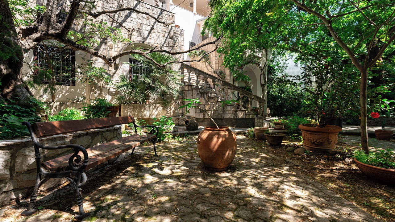 Photo of Outdoor in Podmaine