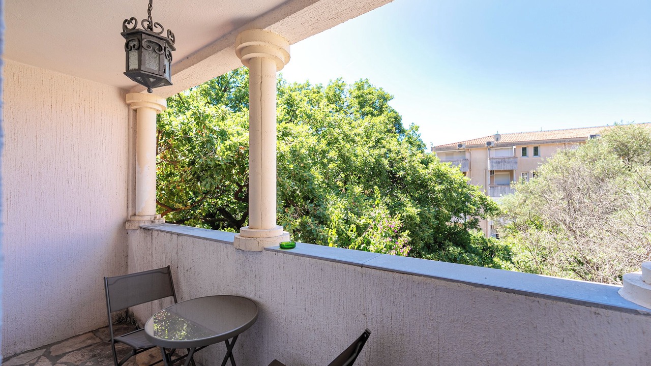 Photo of Patio Balcony in Podmaine