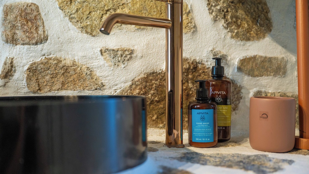 Photo of Bathroom in Plintri