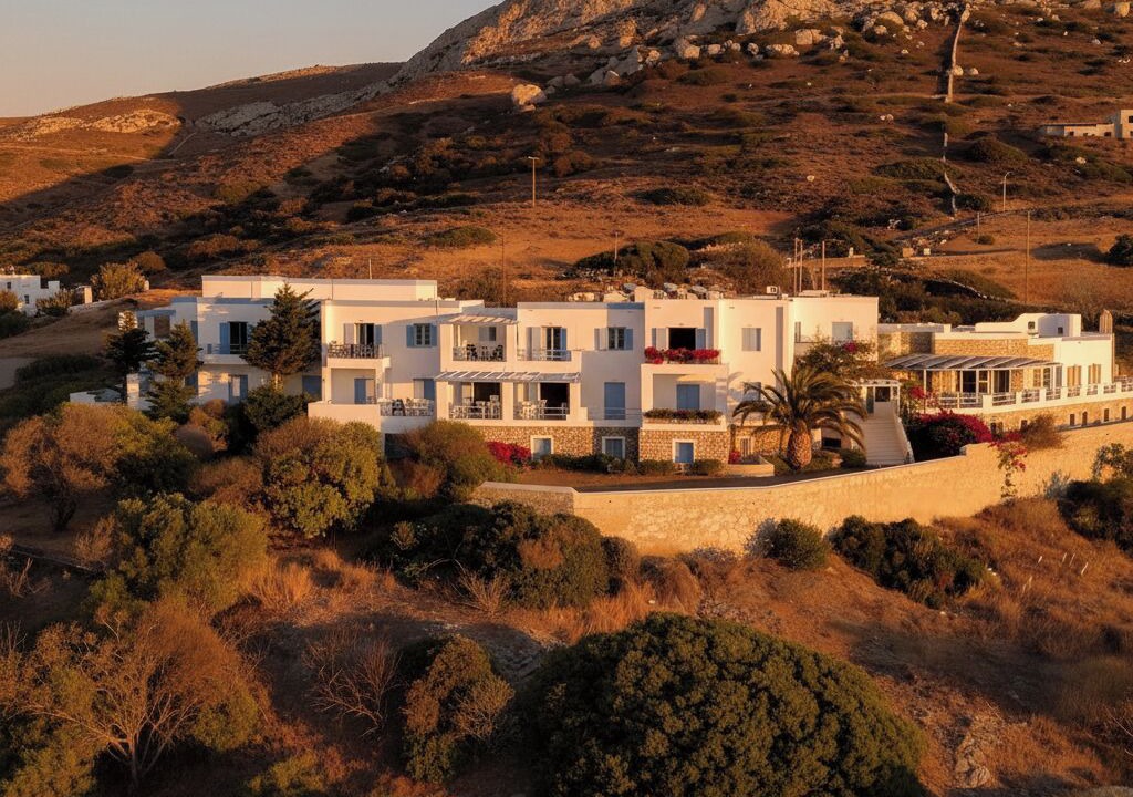 Photo of Outdoor in Kini