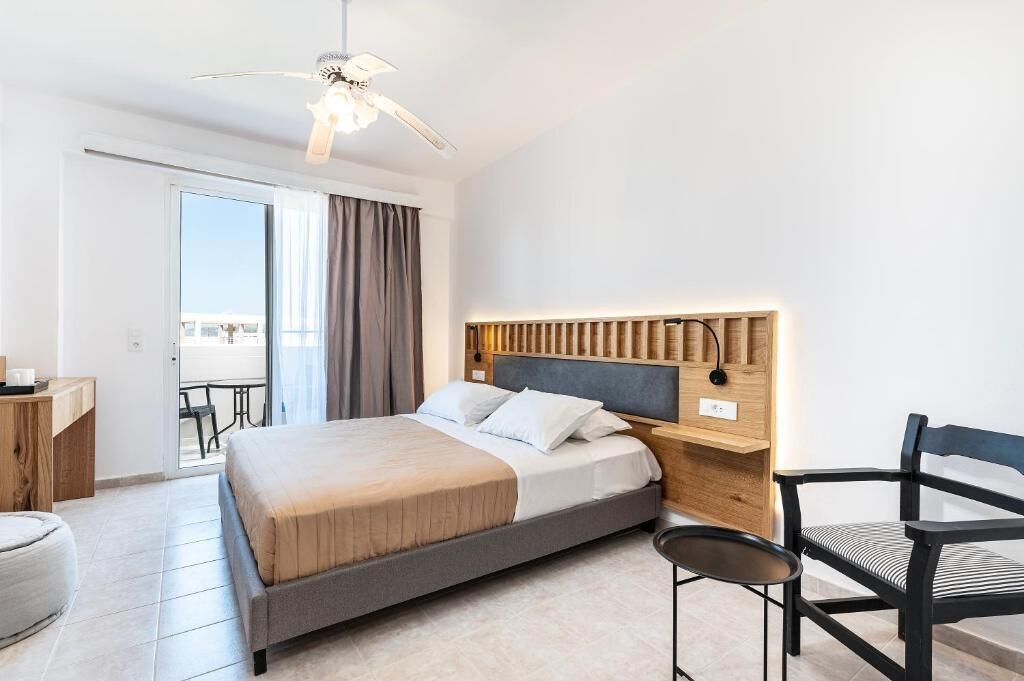 Photo of Bedroom in Marmari