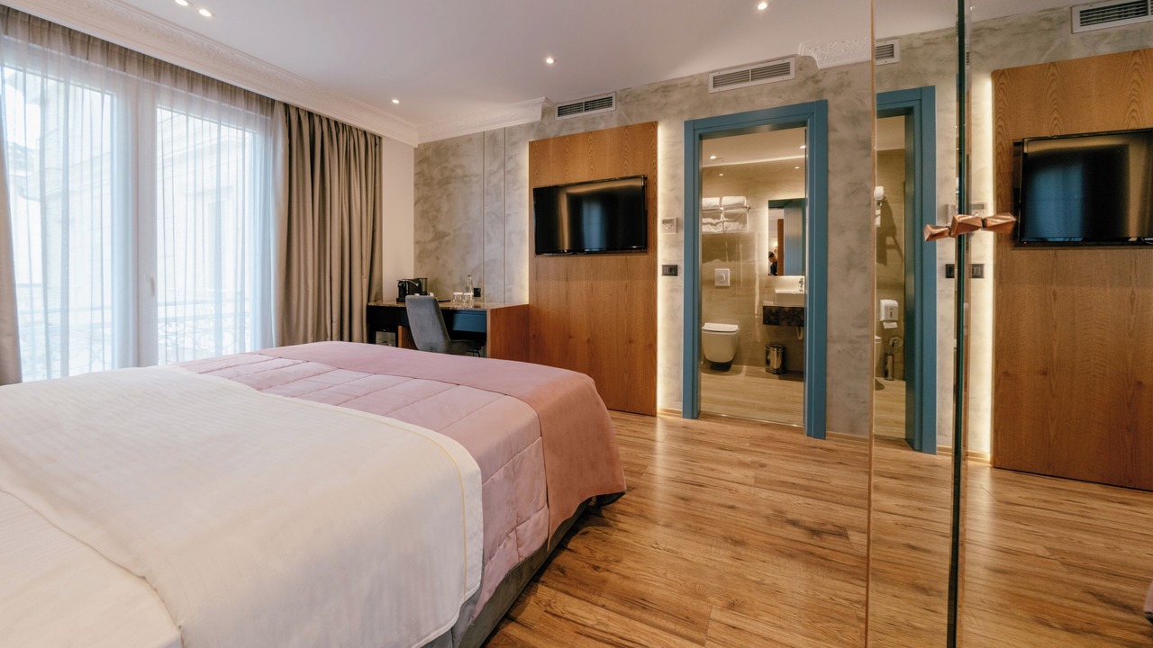 Photo of Bedroom in Durres