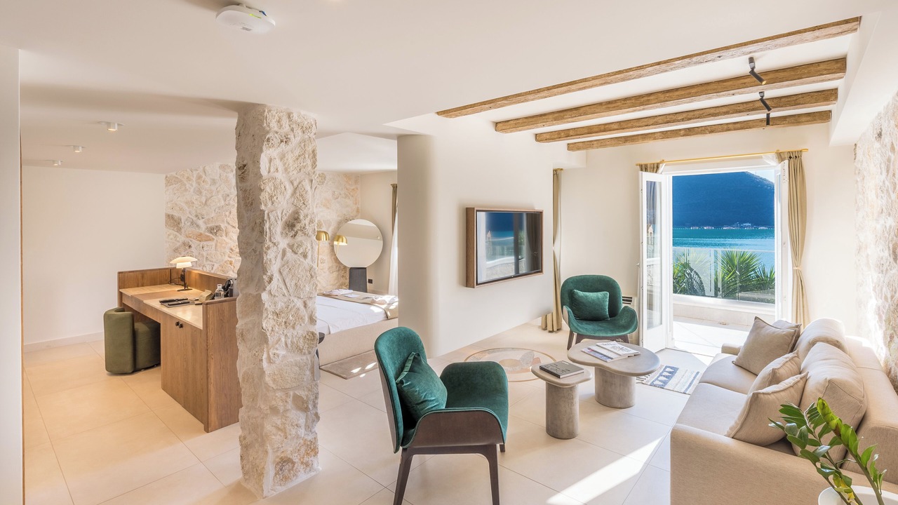 Photo of Bedroom in Perast