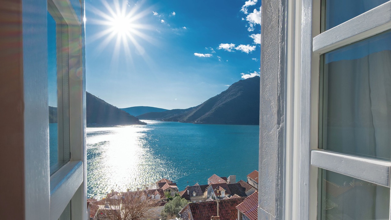 Photo of Bedroom in Perast