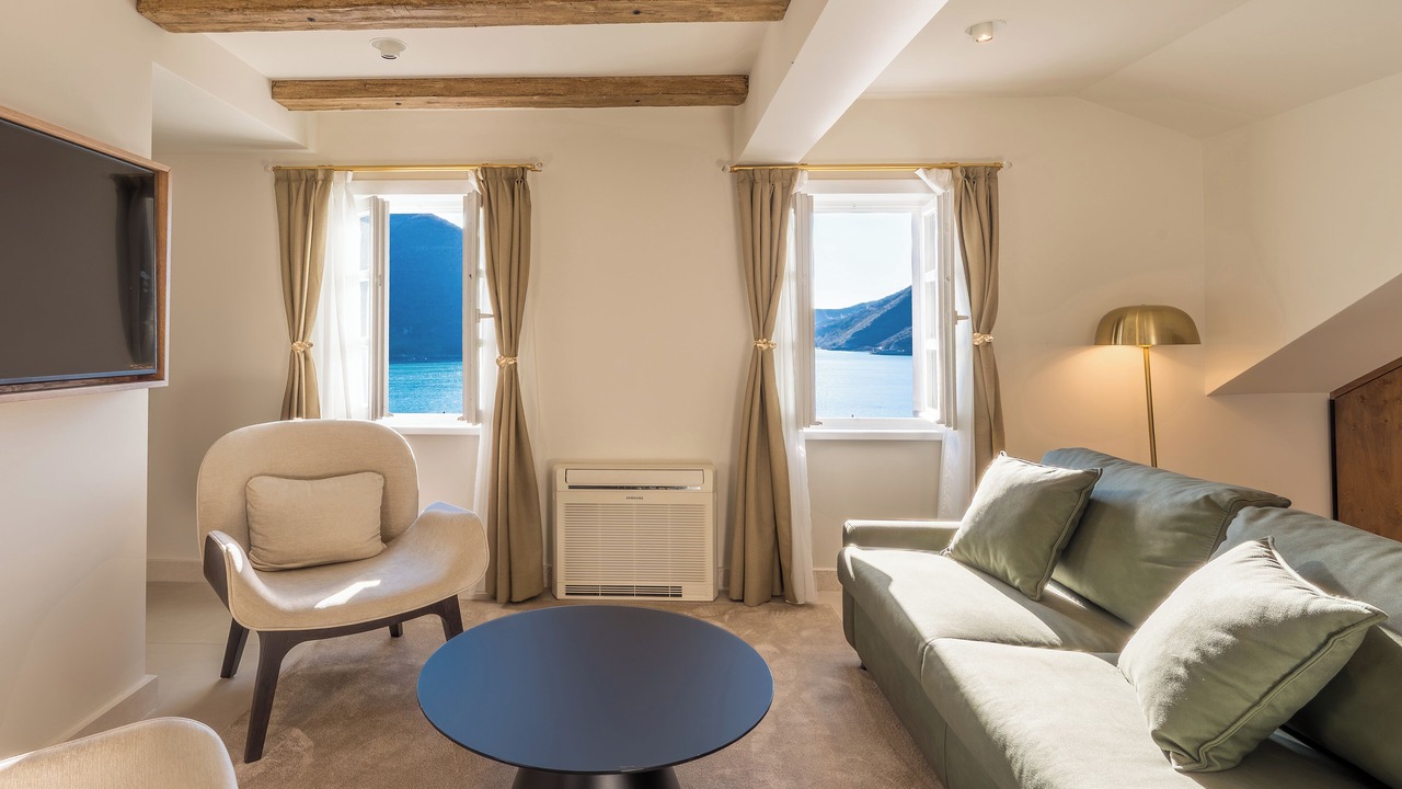 Photo of Bedroom in Perast