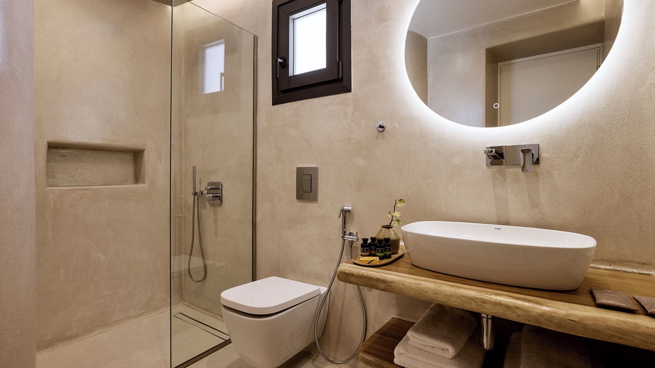 Photo of Bathroom in Tripiti
