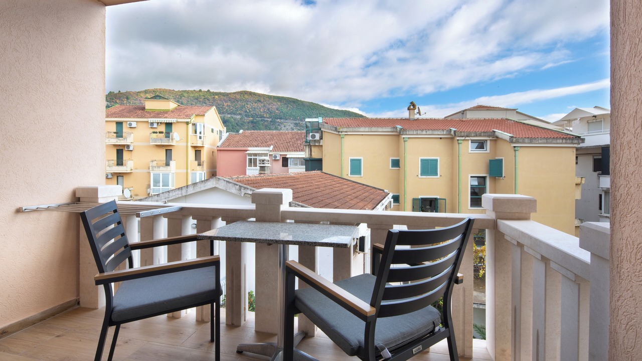 Photo of Patio Balcony in Maini