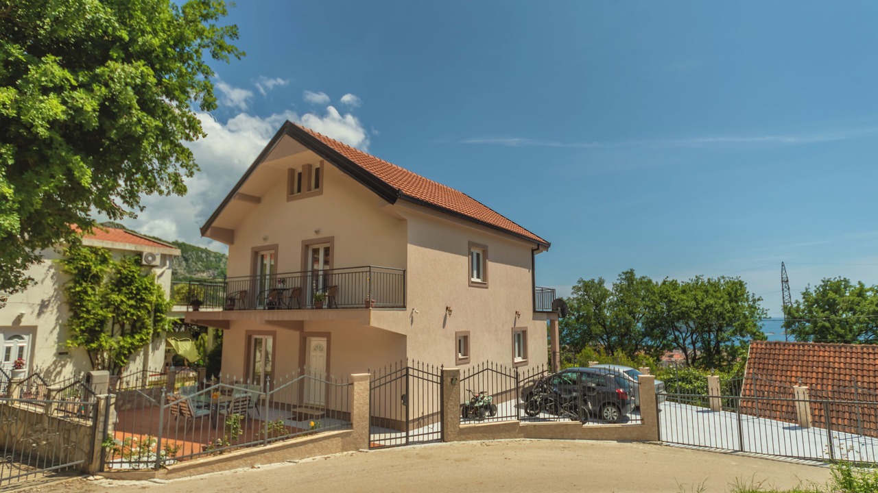 Photo of Outdoor in Podostrog