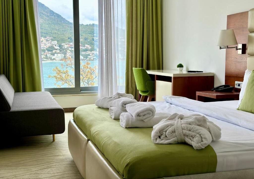Photo of Bedroom in Sutomore