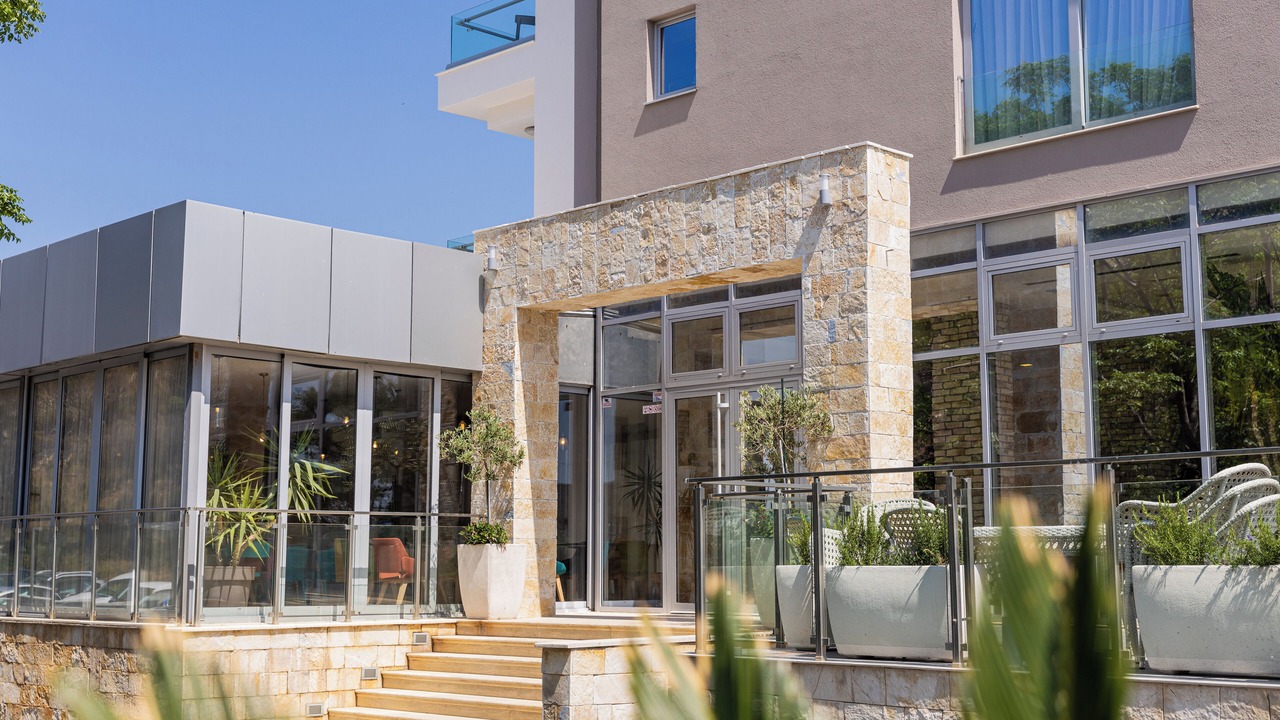 Photo of Outdoor in Sutomore
