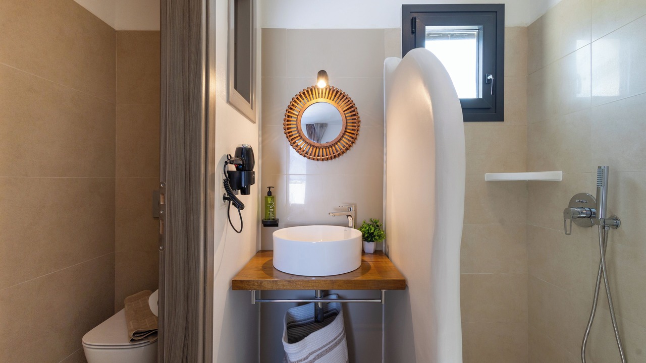 Photo of Bathroom in Maragas