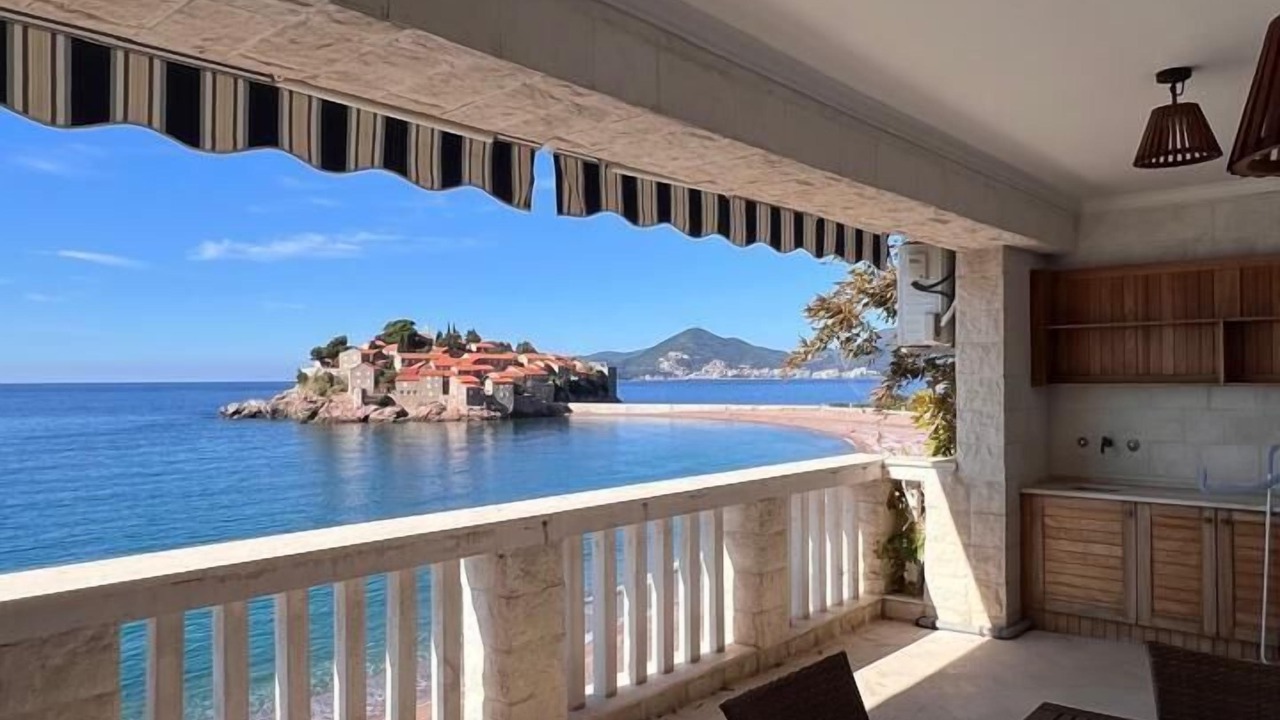 Photo of Bedroom in Sveti Stefan