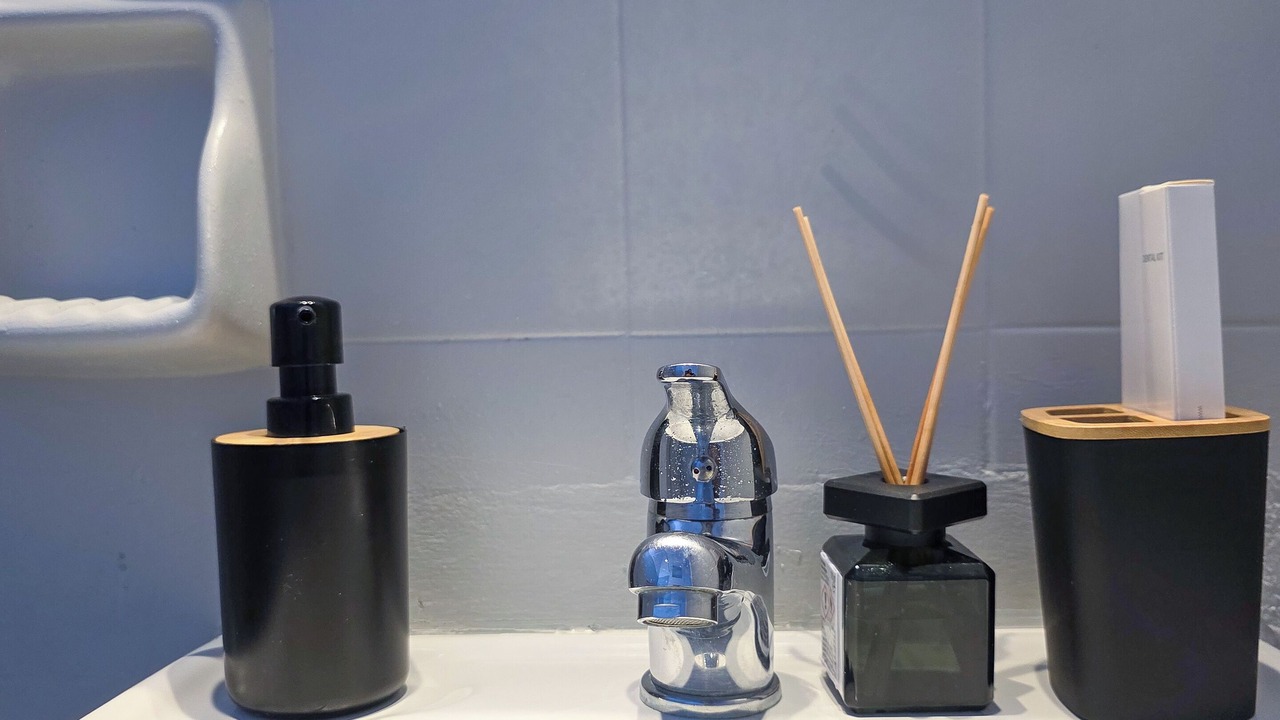 Photo of Bathroom in Vothon