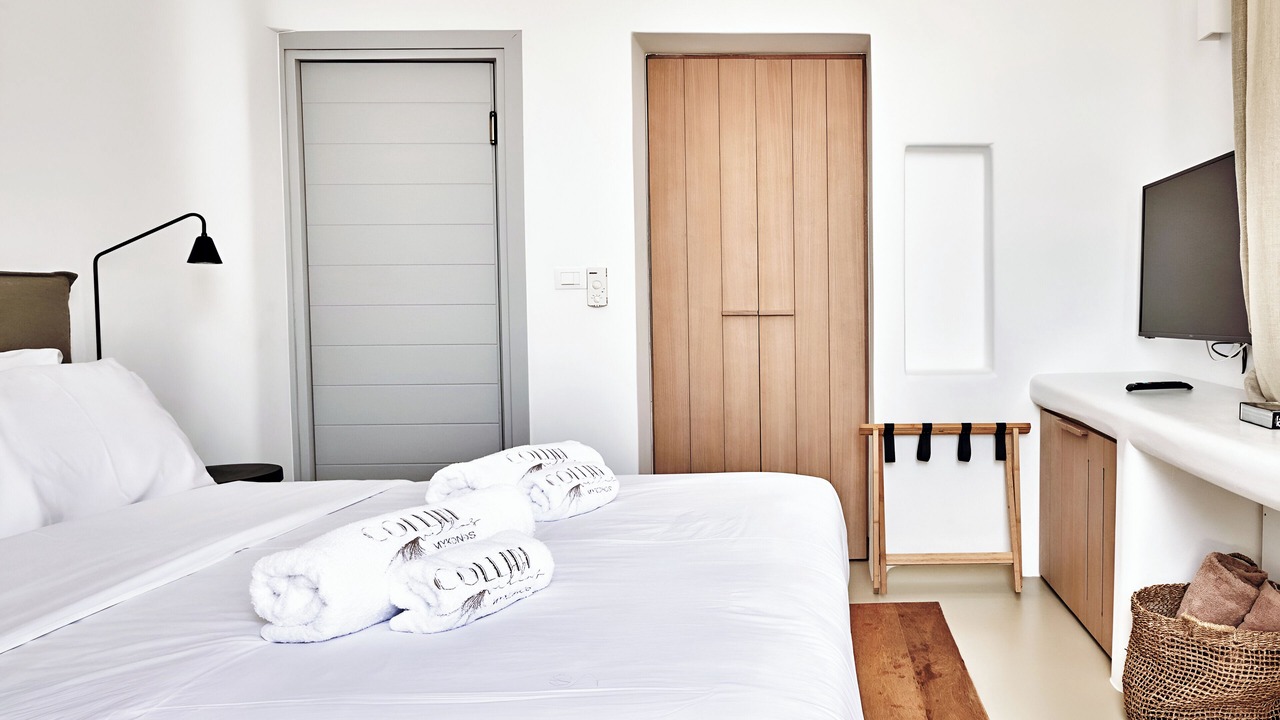 Photo of Bedroom in Faros Armenistis
