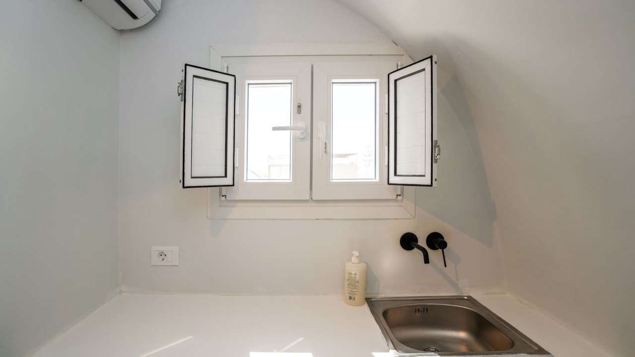 Photo of Kitchen in Perissa