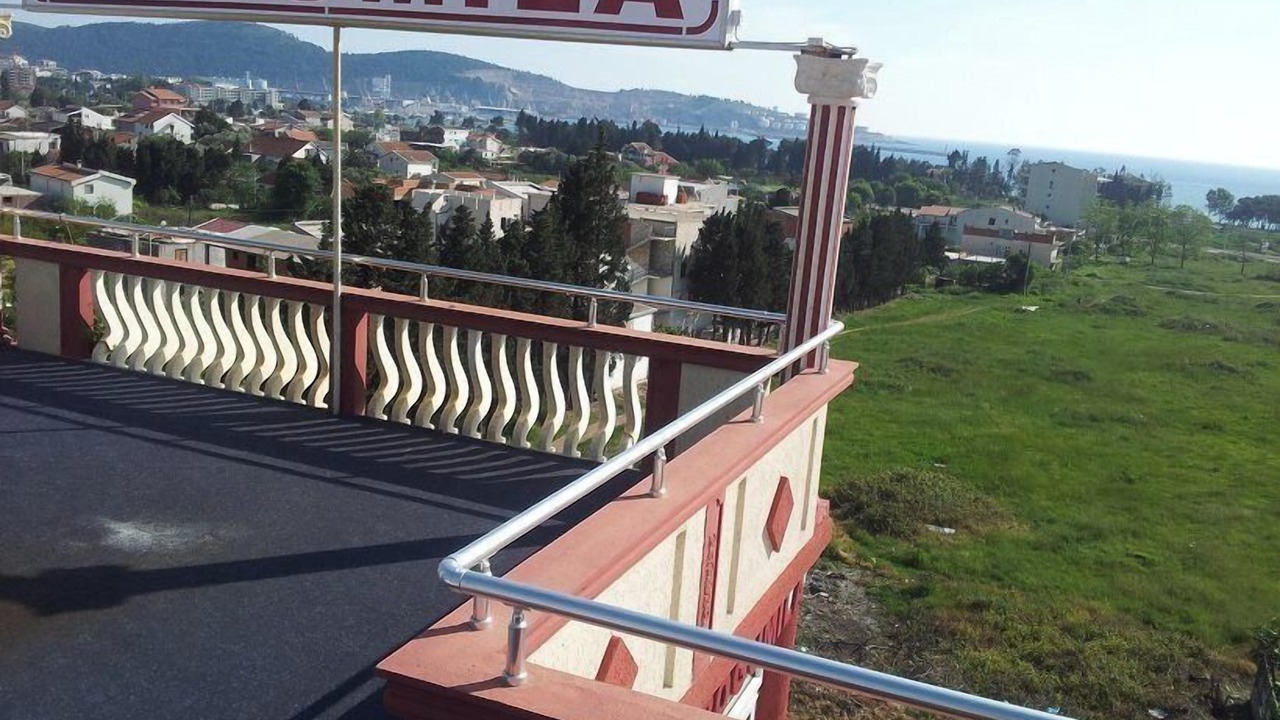 Photo of Outdoor in Bar