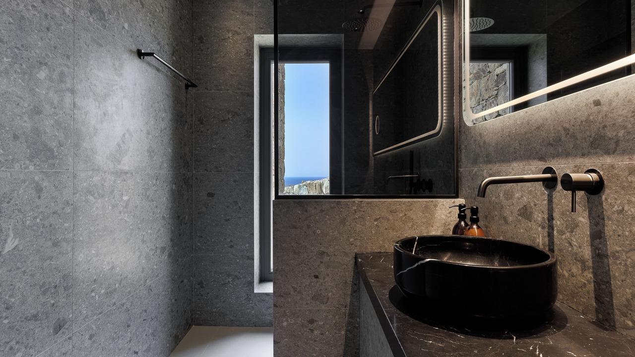 Photo of Bathroom in Platis Gialos