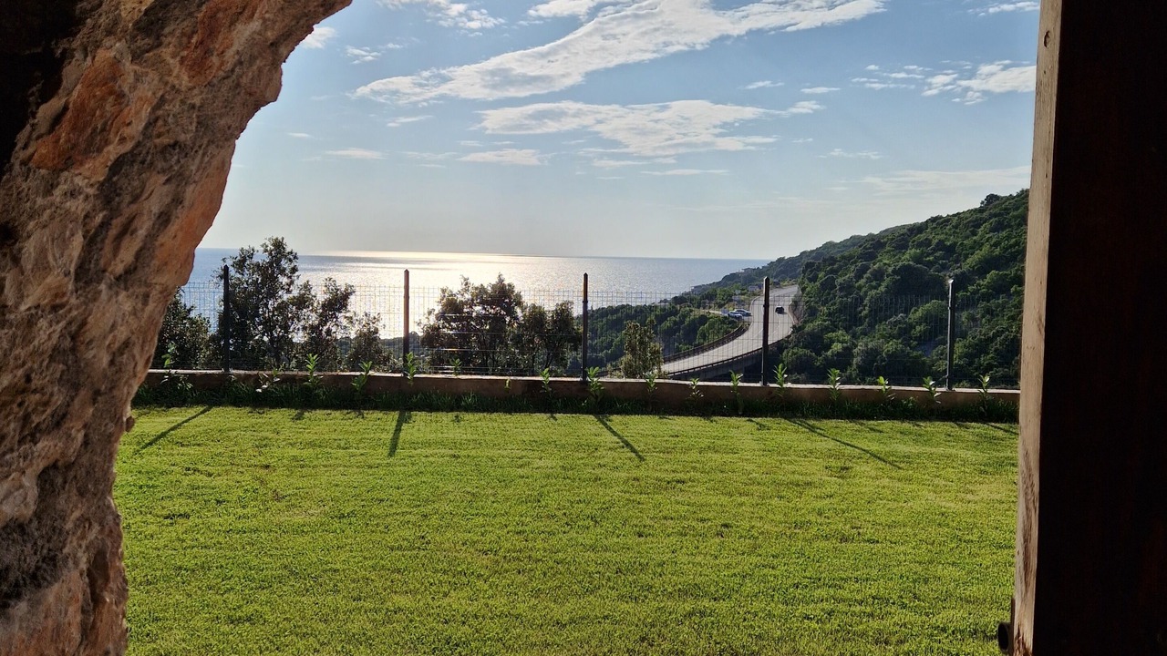 Photo of Outdoor in Kunje