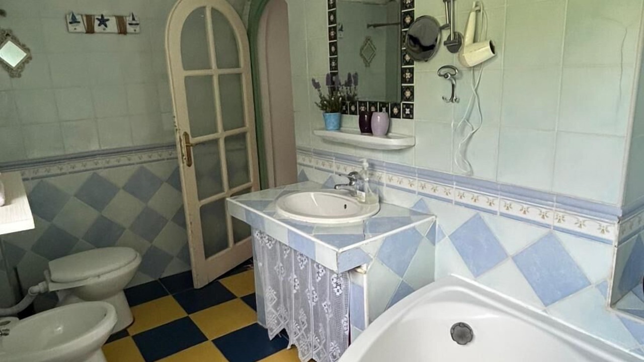 Photo of Bathroom in Dodosi