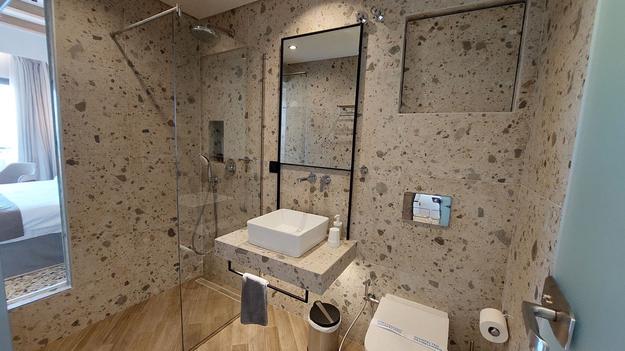 Photo of Bathroom in Tsilivi