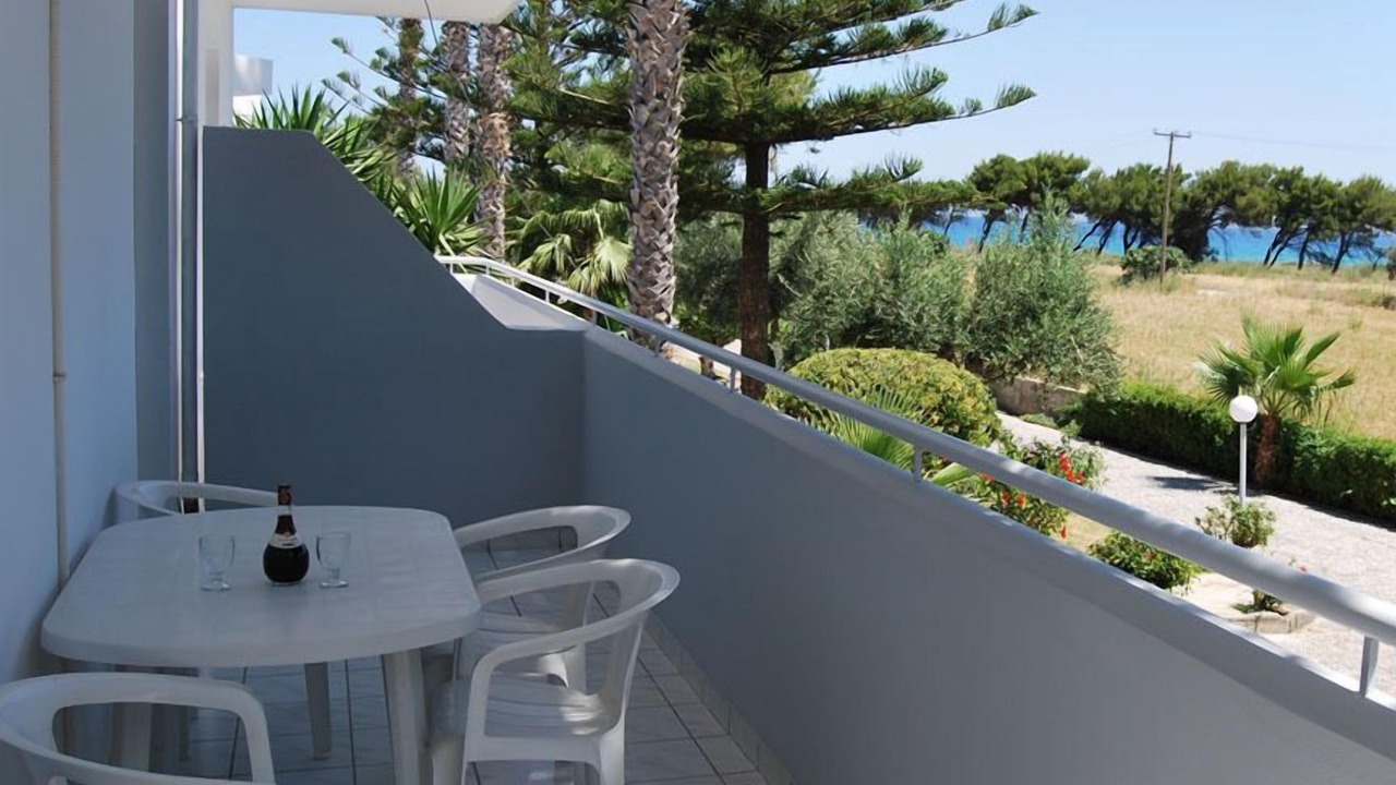 Photo of Patio Balcony in Tingaki