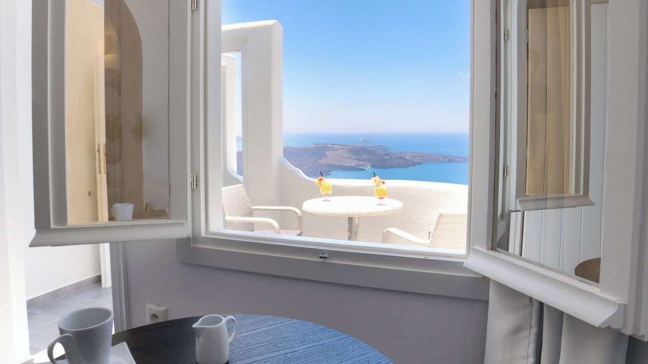 Photo of Bedroom in Firostefani