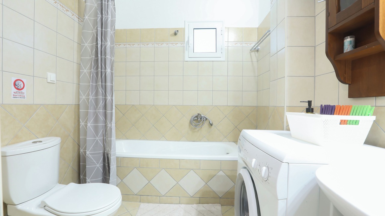 Photo of Bathroom in Vragkaniotika