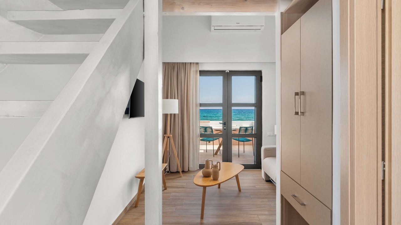 Photo of Bedroom in Milos