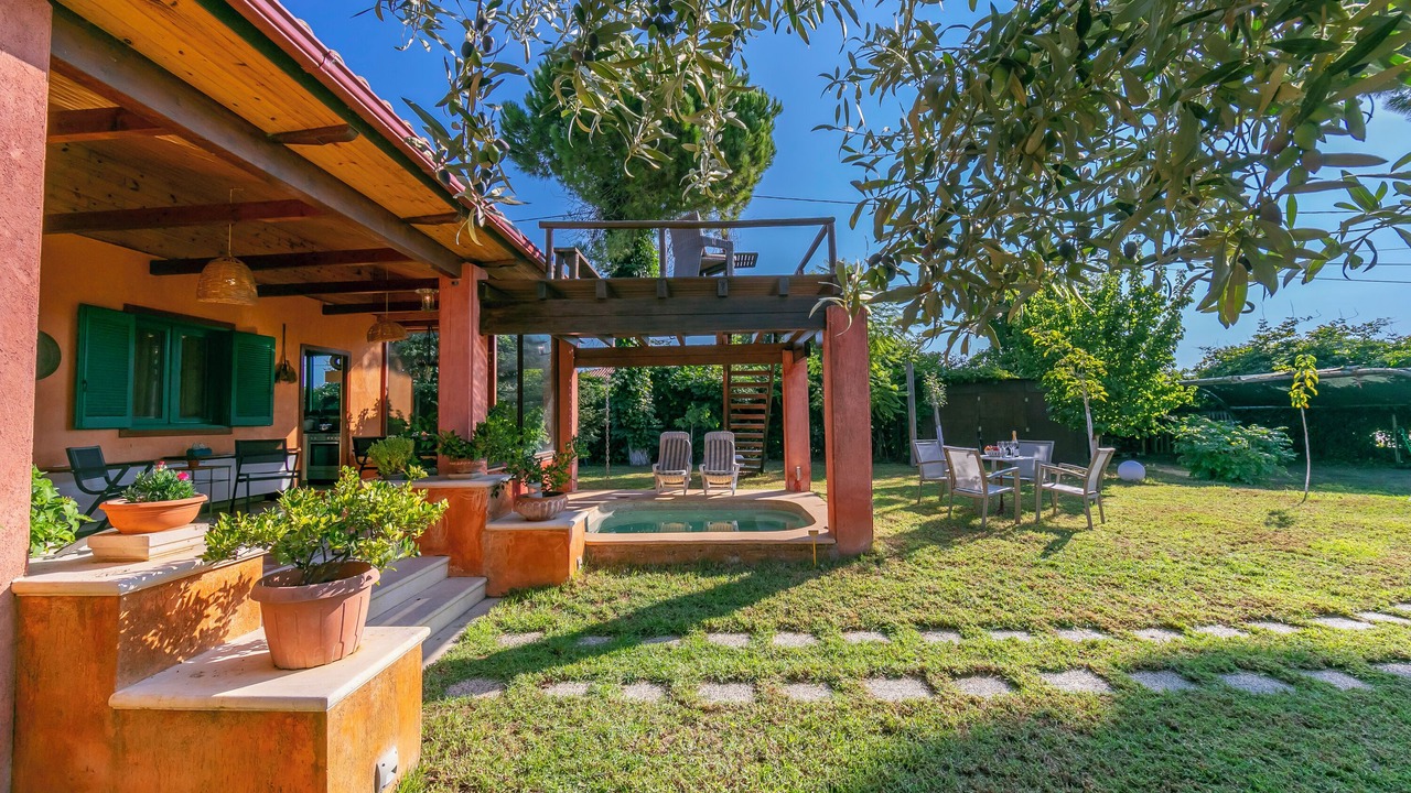 Photo of Outdoor in Kourouta