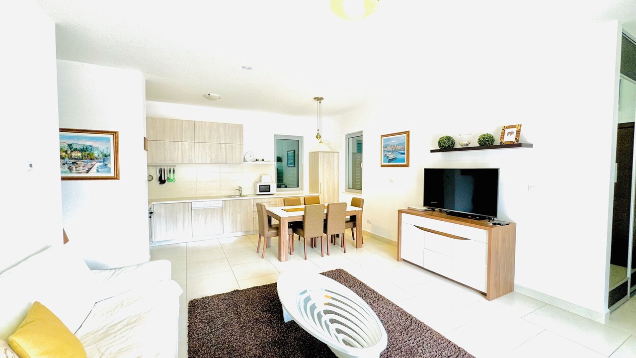 Photo of Livingroom in Donji Morinj