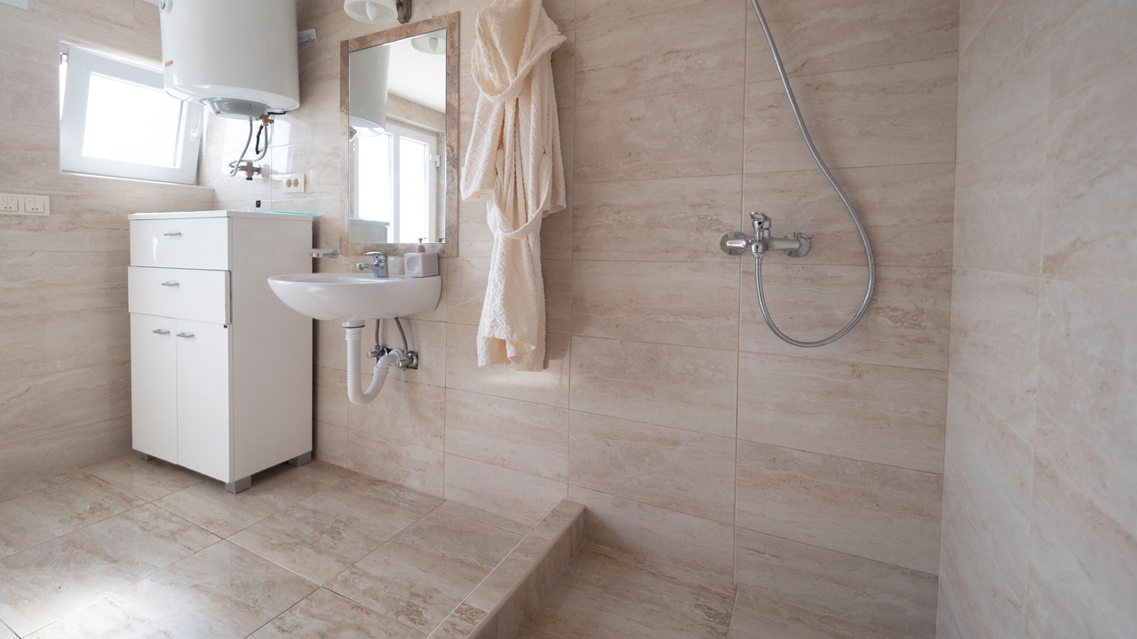 Photo of Bathroom in Petrovac