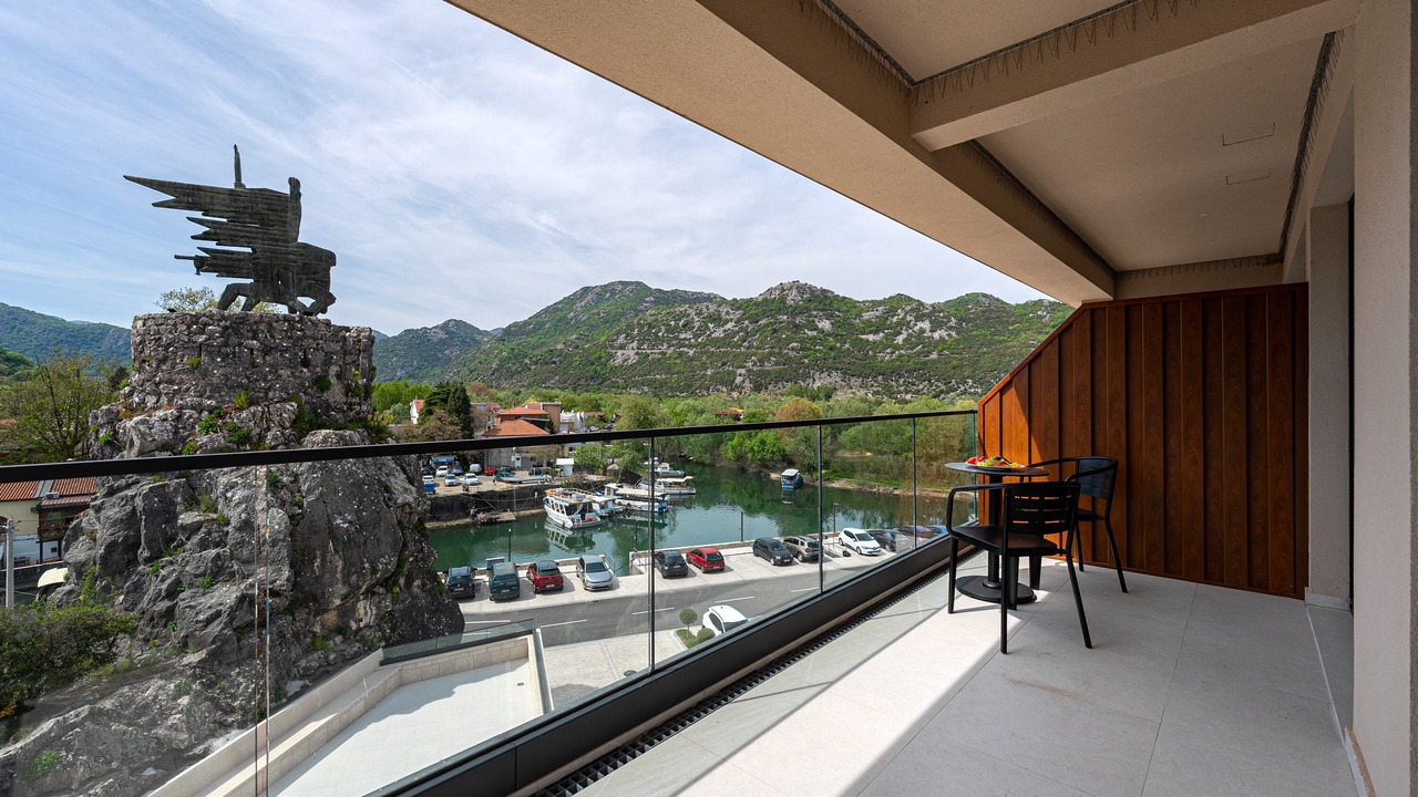 Photo of Patio Balcony in Virpazar