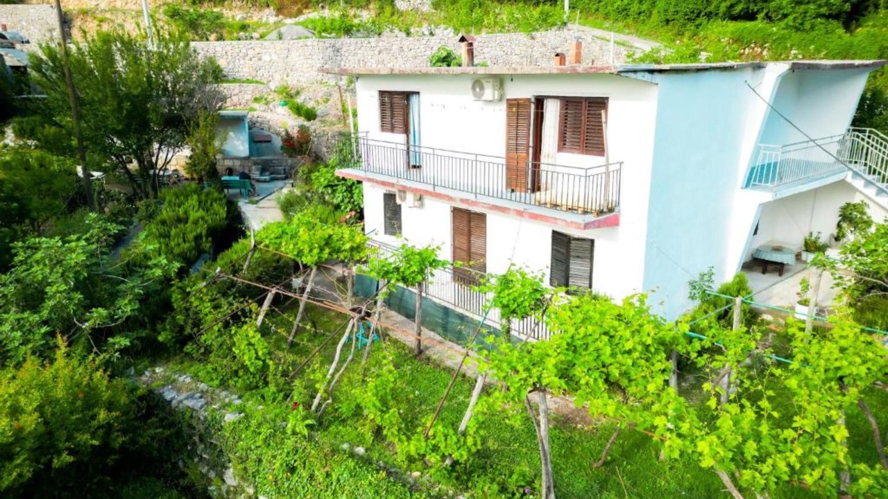Photo of Outdoor in Limljani
