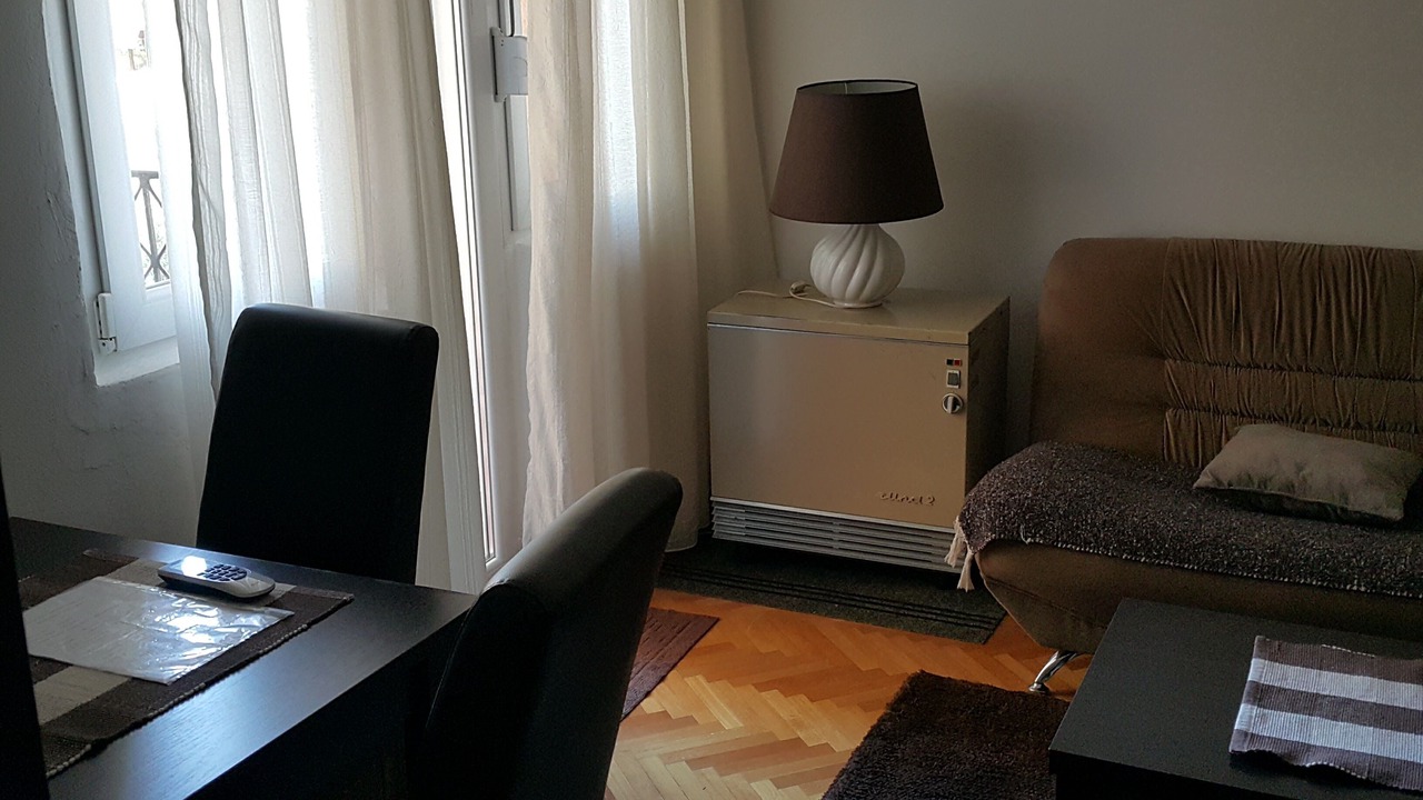 Photo of Livingroom in Downtown