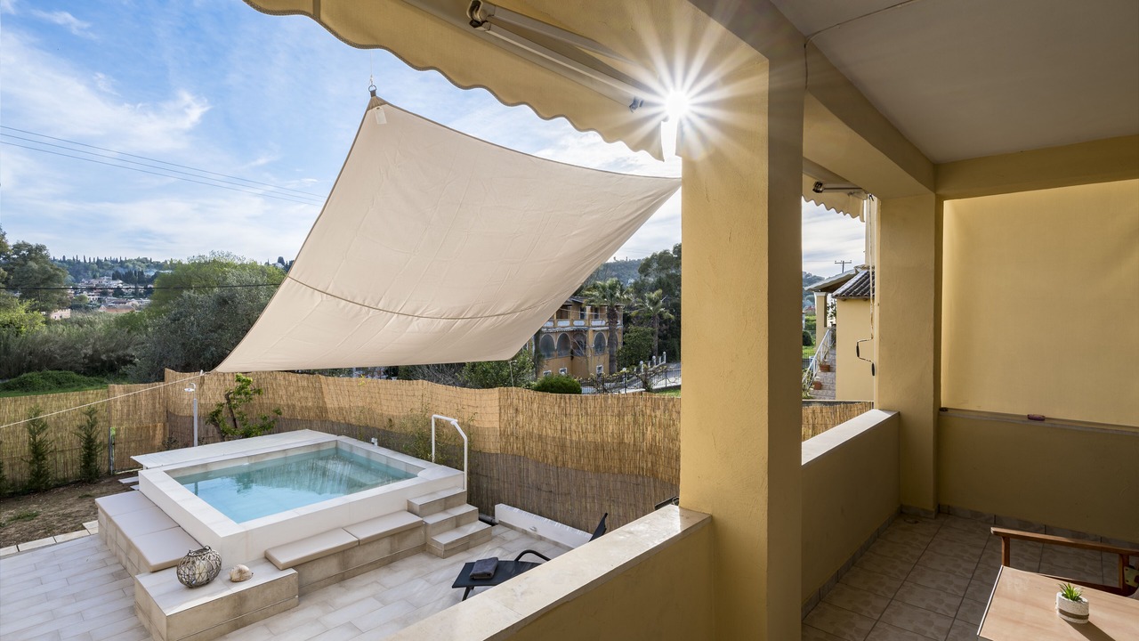 Photo of Patio Balcony in Corfu Town