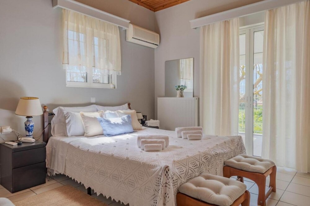 Photo of Bedroom in Kalamaki