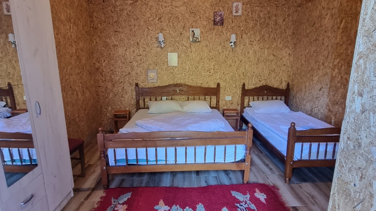 Photo of Others in Vusanje