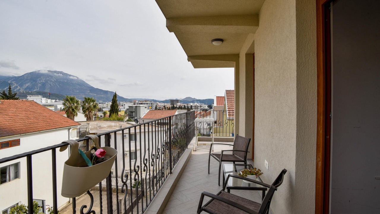 Photo of Outdoor in Bar