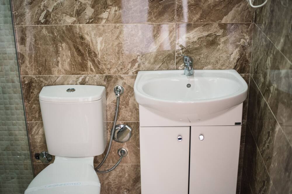 Photo of Bathroom in Rana