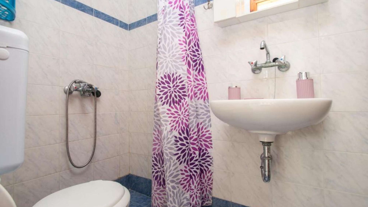 Photo of Bathroom in Drosia