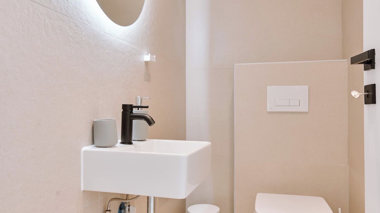 Photo of Bathroom in Mytikas