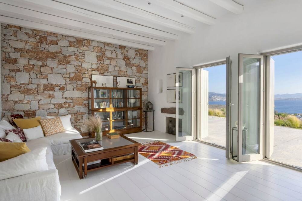 Photo of Livingroom in Krotiri