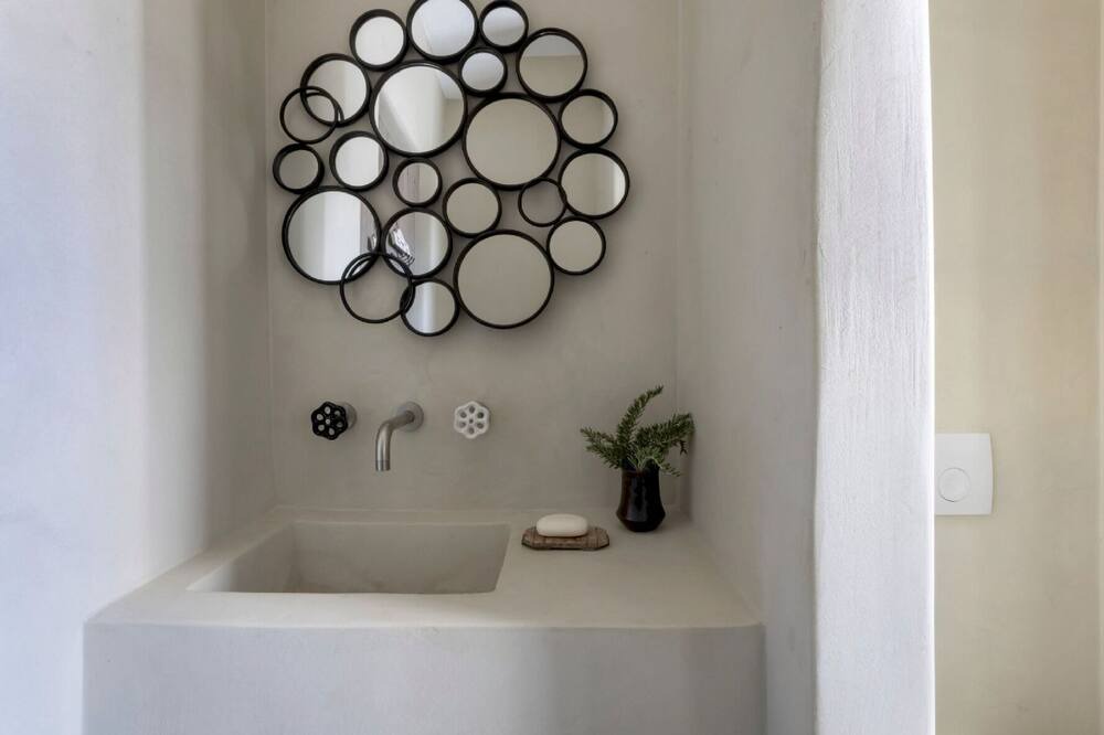 Photo of Bathroom in Krotiri
