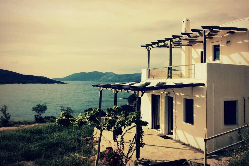 Photo of Outdoor in Karystos