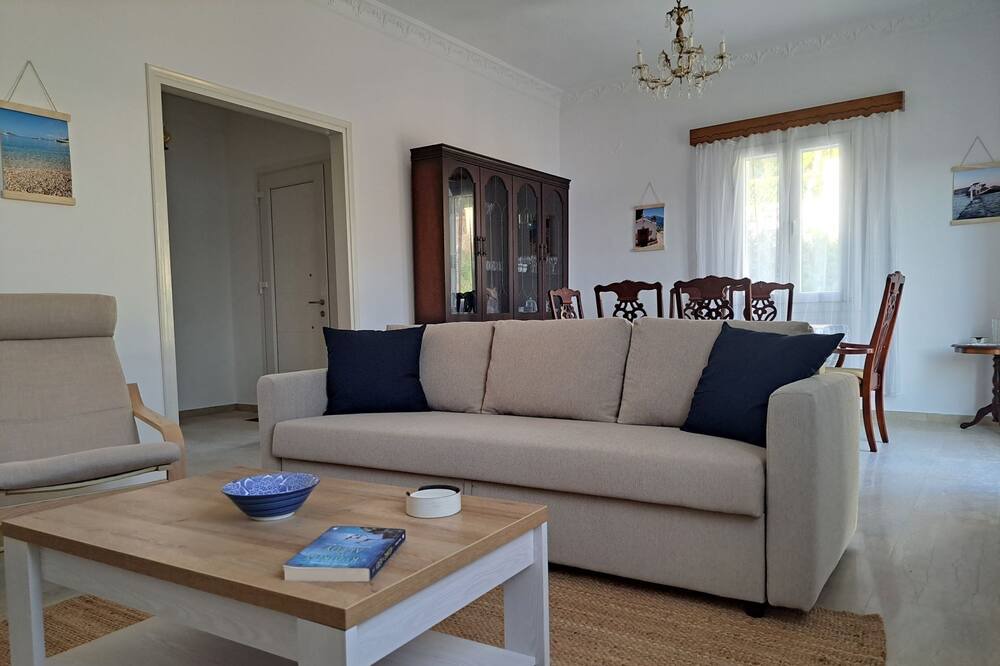 Photo of Livingroom in Panteli